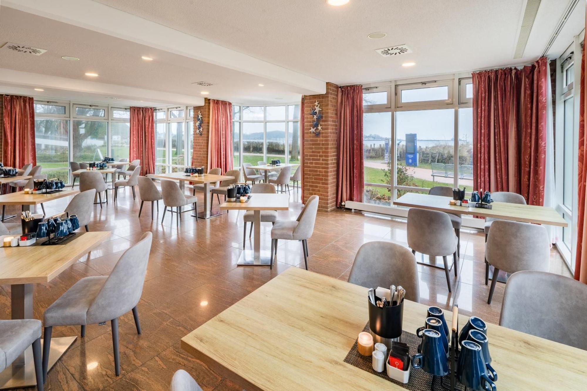 Stadthotel Eckernförde エクステリア 写真
