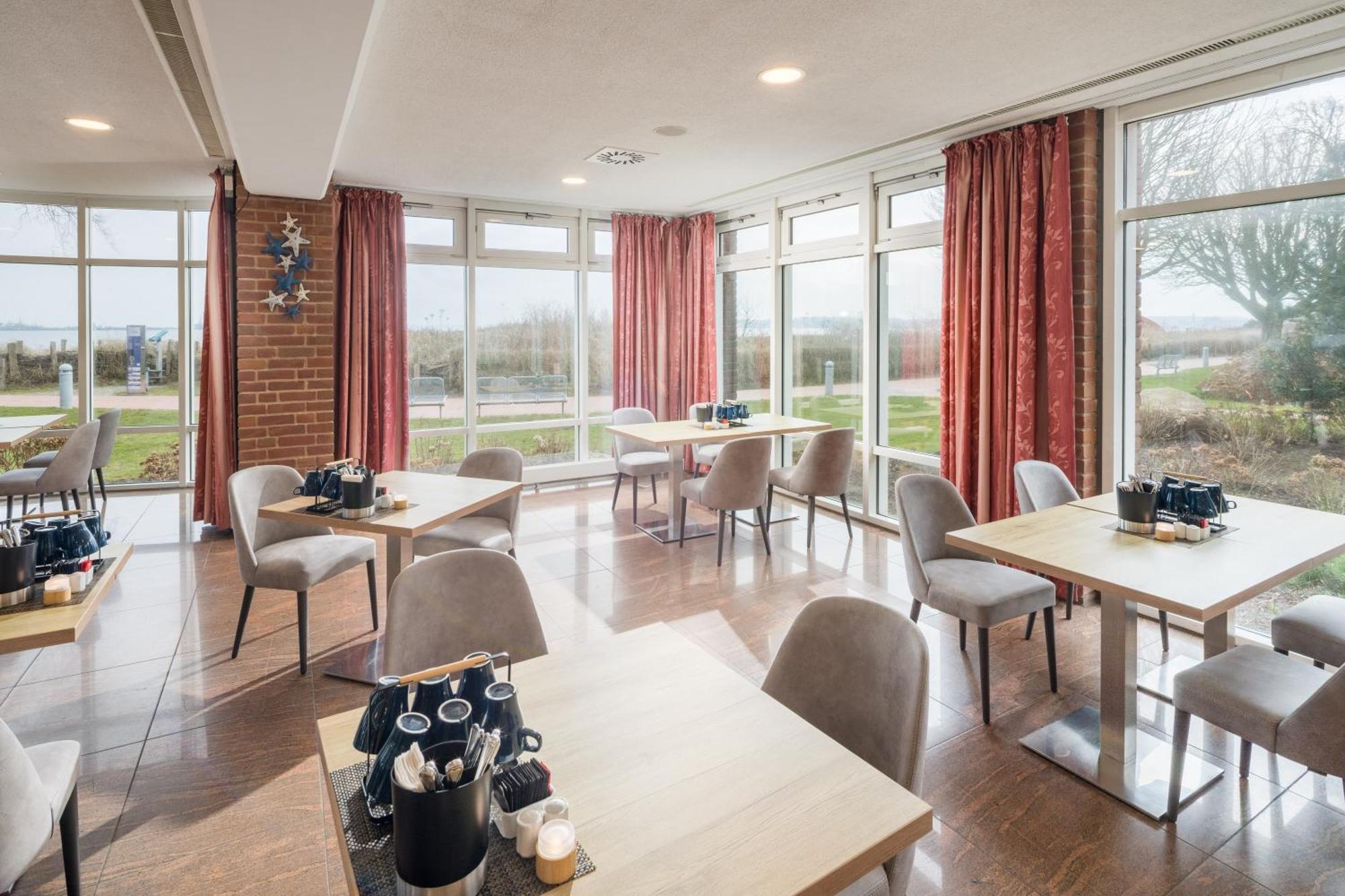 Stadthotel Eckernförde エクステリア 写真